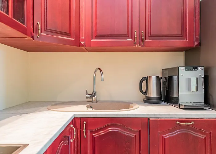 Revalia Port Of * Talin